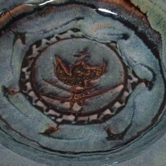 Art Pottery  Plate - Picture 2 of 6